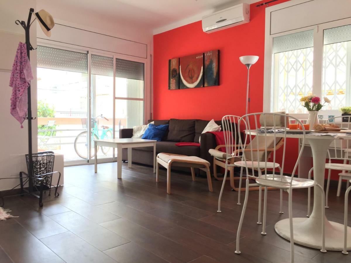 Nice Apartment 80 Meters From The Beach Calafell Exterior photo